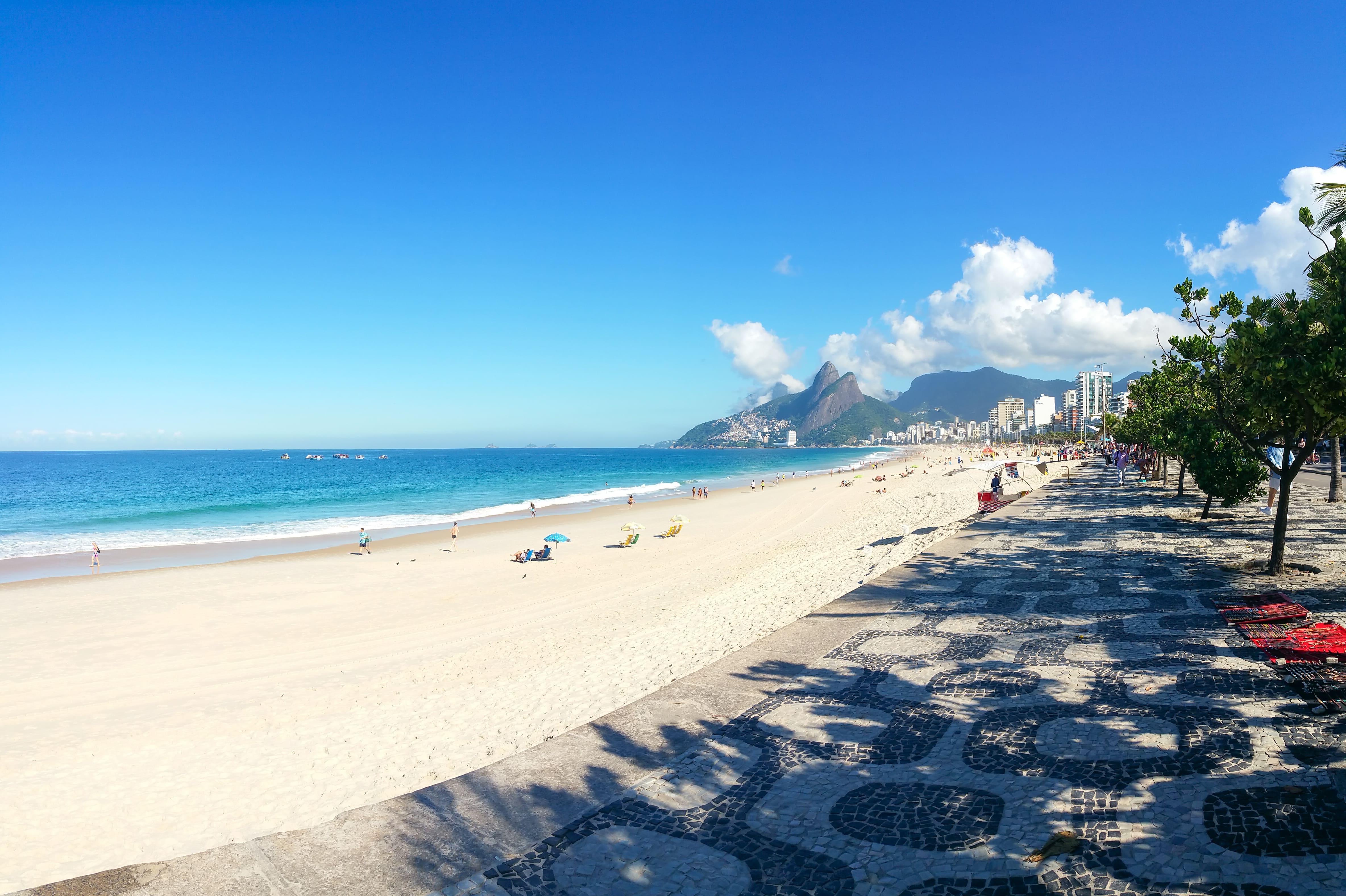 Atuamos na Zona Sul, Niteri, Barra, Recreio, regio dos lagos e costa verde